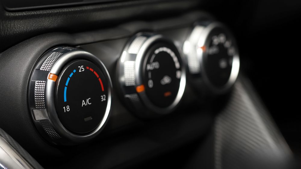 commande-climatisation-voiture-tableau-de-bord